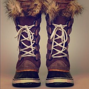 Joan of Arctic SOREL boots